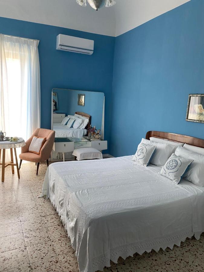 A Casa Di Nonna Mela Apartment Porto Empedocle Ngoại thất bức ảnh