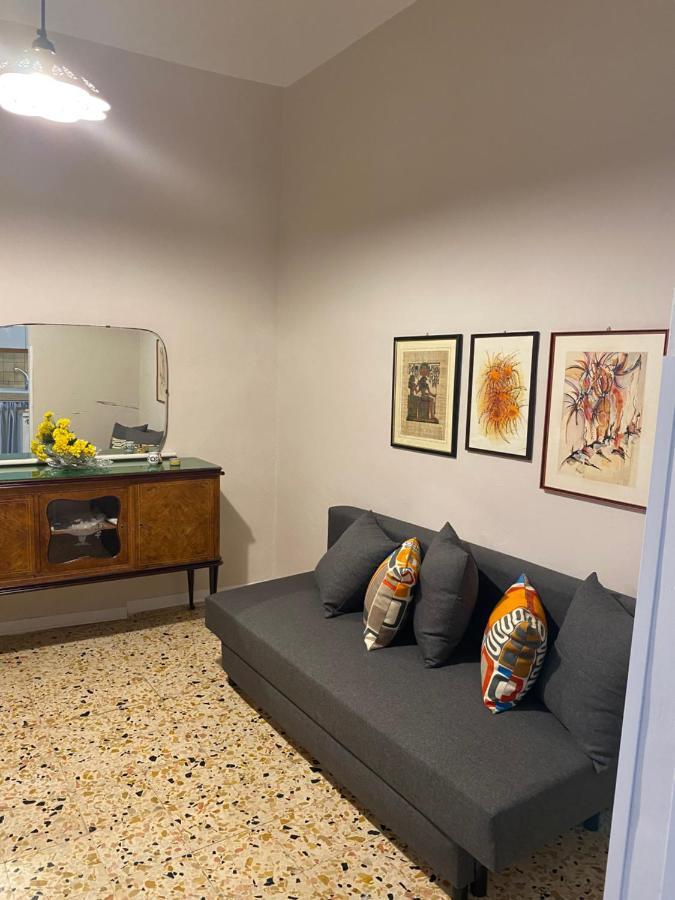 A Casa Di Nonna Mela Apartment Porto Empedocle Ngoại thất bức ảnh