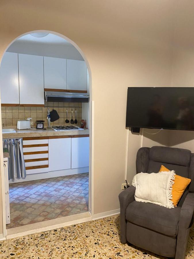 A Casa Di Nonna Mela Apartment Porto Empedocle Ngoại thất bức ảnh