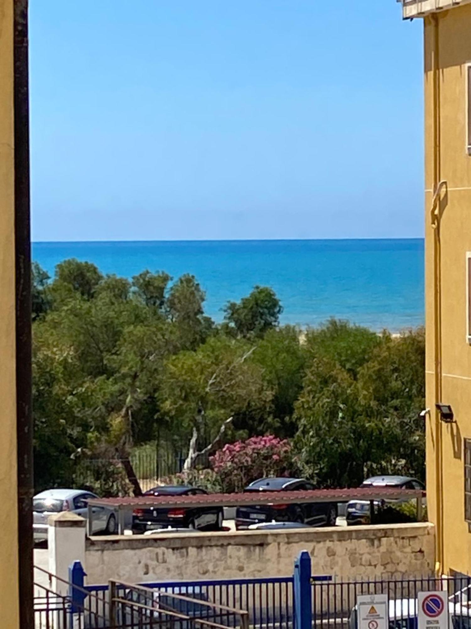 A Casa Di Nonna Mela Apartment Porto Empedocle Ngoại thất bức ảnh